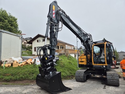 Kurzheck-Raupenbagger Hyundai HX145ALCR