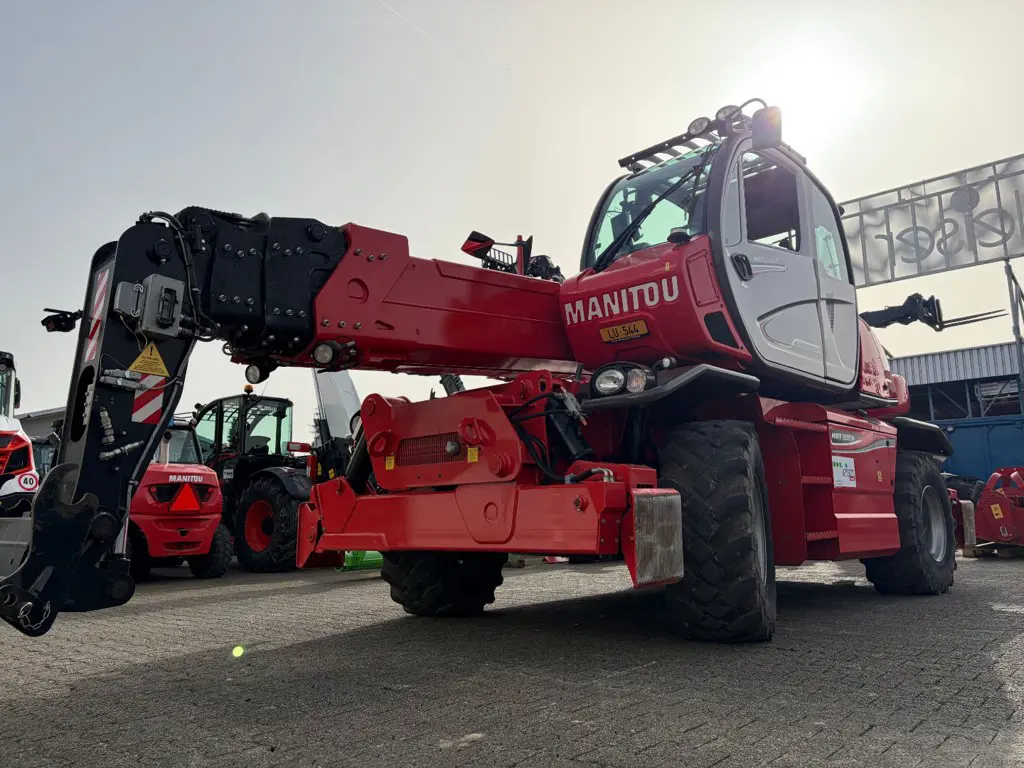 Manitou MRT 3050 Privilege + ST4 / 2019 / M010366