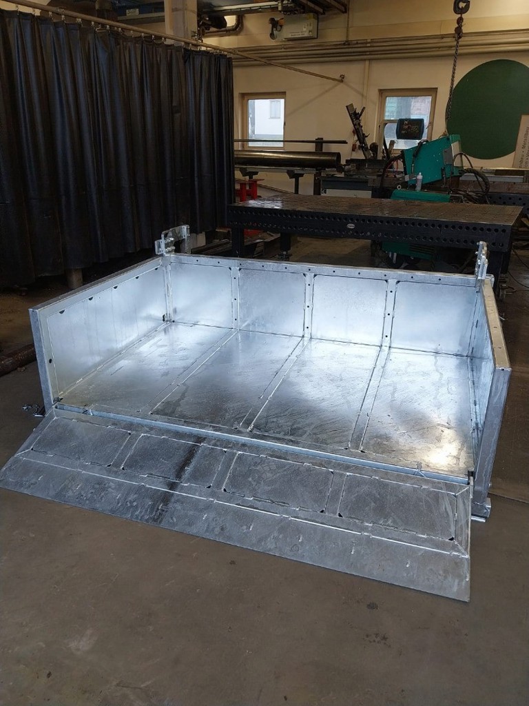 3ee34696-2306-47d5-9bf7-57c77d5d1623-WhatsApp Image 2025-12-05 at 09.jpg