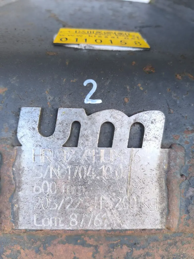 2f81a249-823b-49b2-9e1e-486354b73d7c-Grablöffel HUM16,2, 60cm (33).jpg