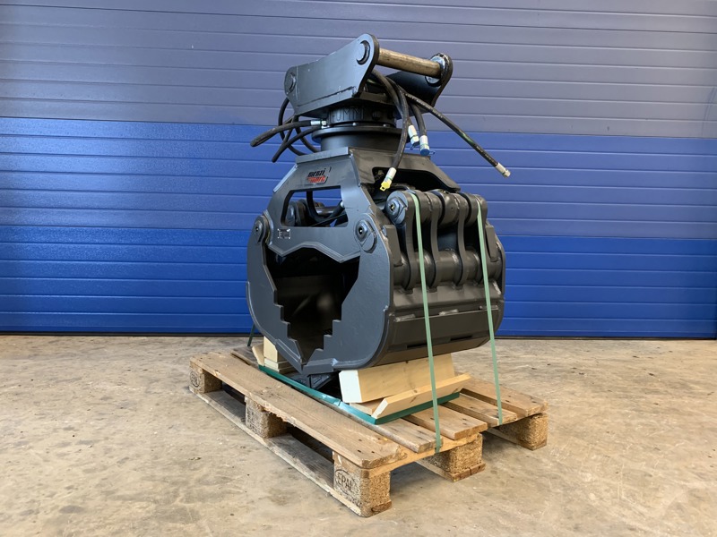 796daeb6-2e4e-4e6e-973a-1f1ac98436d8-2, Greifer Menzi UG08.jpg