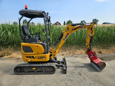 1.9t Minibagger XCMG XE19 mit erst 250h, PT & Hydr. SW, sofort verfügbar!