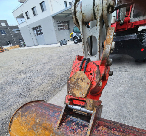 6206a25f-8542-46c3-9b27-a06317bb704e-