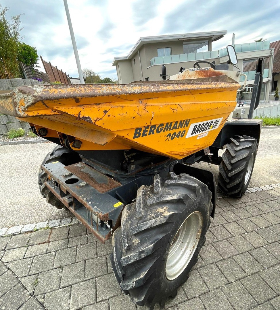 239b8bc0-fabd-4e84-8c03-e531ae862a86-WhatsApp Bild 2025-05-07 um 08.jpg