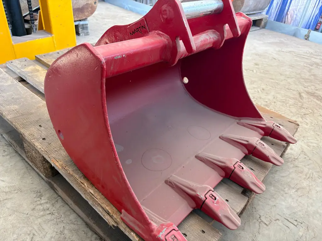 a675ef2b-2fad-41b8-82ec-6cdd50c762ae-Martin 60cm (6).jpg