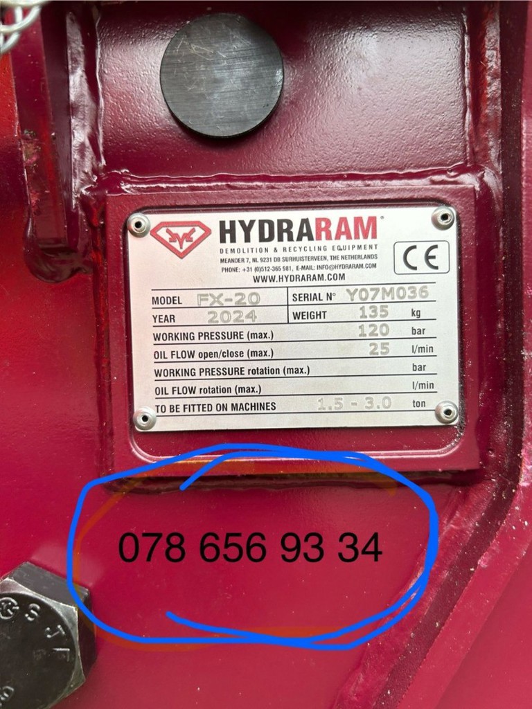 c2a77424-e298-462d-8caf-b7b818f06c6c-abbauhammer (2).jpg