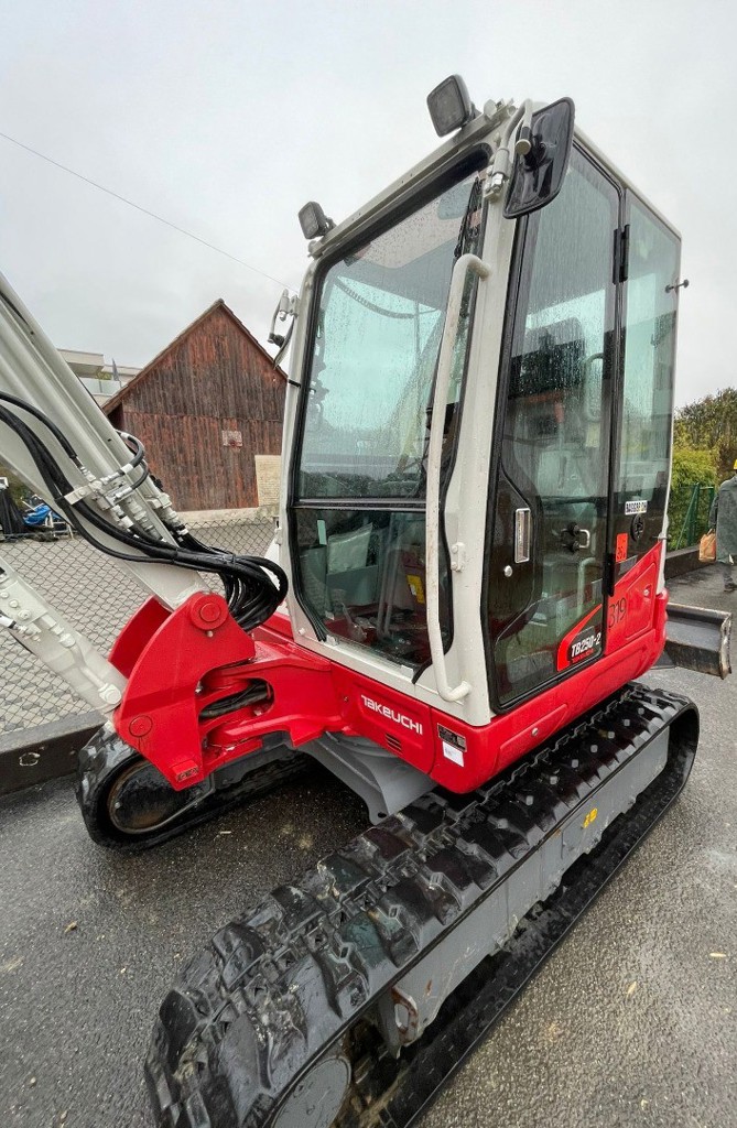 e2625bdf-a6e1-42b0-930f-742898c93948-WhatsApp Bild 2025-11-25 um 11.jpg