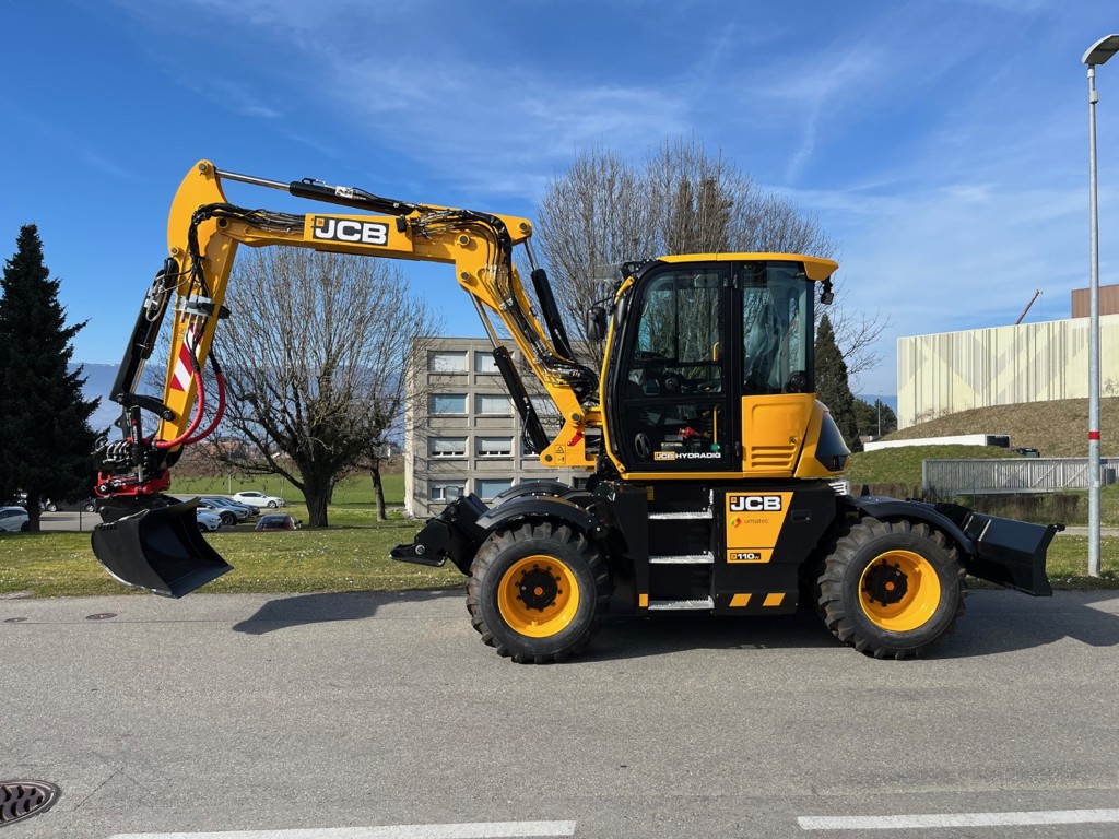 9e8c1d55-0459-49dd-85fc-31544bd5e74b-110W 3.png