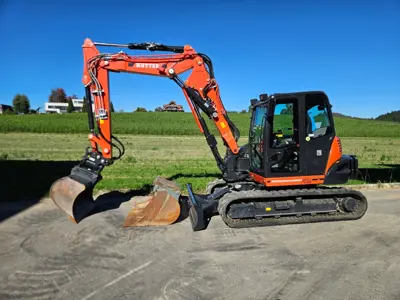 TOP ANGEBOT! Neuwertigen 9t Kubota KX085-5 mit VA + Z.Schmieranlage + Greifer