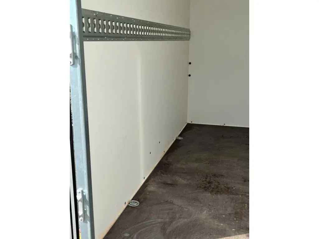681e5882-0618-40b3-b67a-68bec2750e11-Böck 4.jpg