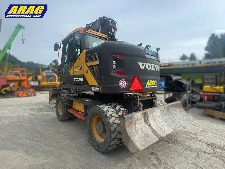 31e68819-e90b-4f22-82e1-8ef20f6b8441-volvo EWR150E_0000000182_03.jpg