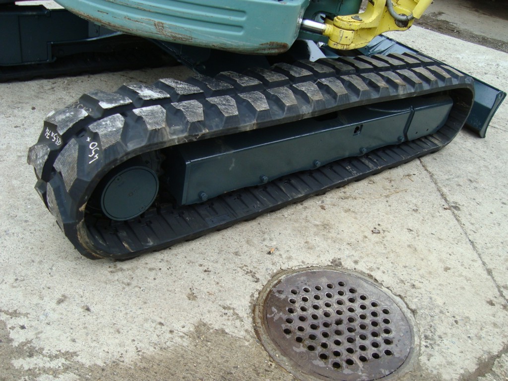 099d3af5-0c57-4d26-8e93-62b997f2e545-Gummiraupen 005.jpg