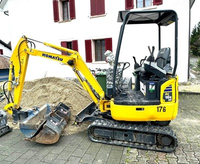Bagger / Raupenbagger Komatsu