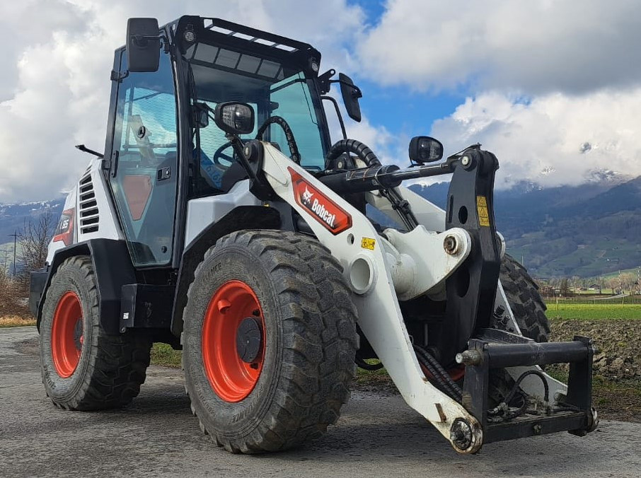 2a19fe94-31a1-47d3-ae4f-97b25a8e69af-PHOTO-2025-02-28-11-48-29 (1).jpg