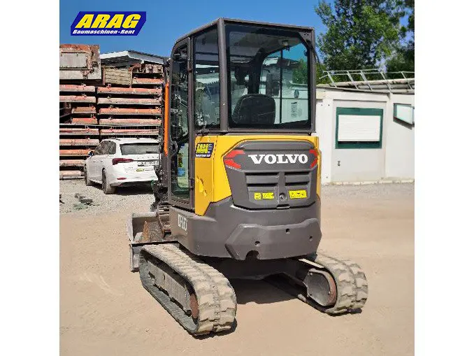 c532595c-c3a4-42de-add4-f9acd2ac6ca9-volvo ECR25D_0000001927_04.jpg