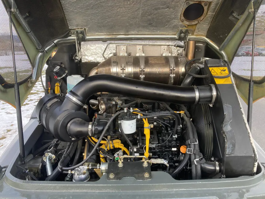 0efdac3a-b78c-4836-b08a-a58c80514e6e-Liebherr L508C (7).jpg