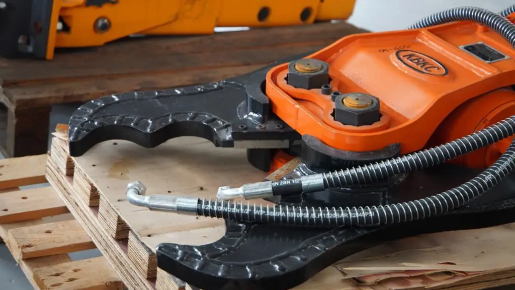 7b13eaaf-c5fc-44e0-9c4e-a7df130cf5e4-Хидрауличне шкаре.jpg