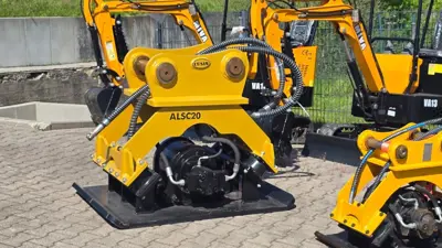 Anbauverdichter LYALS ALSC20 Rüttelplatte
