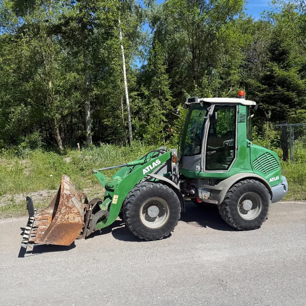Atlas Super 65 Pneulader