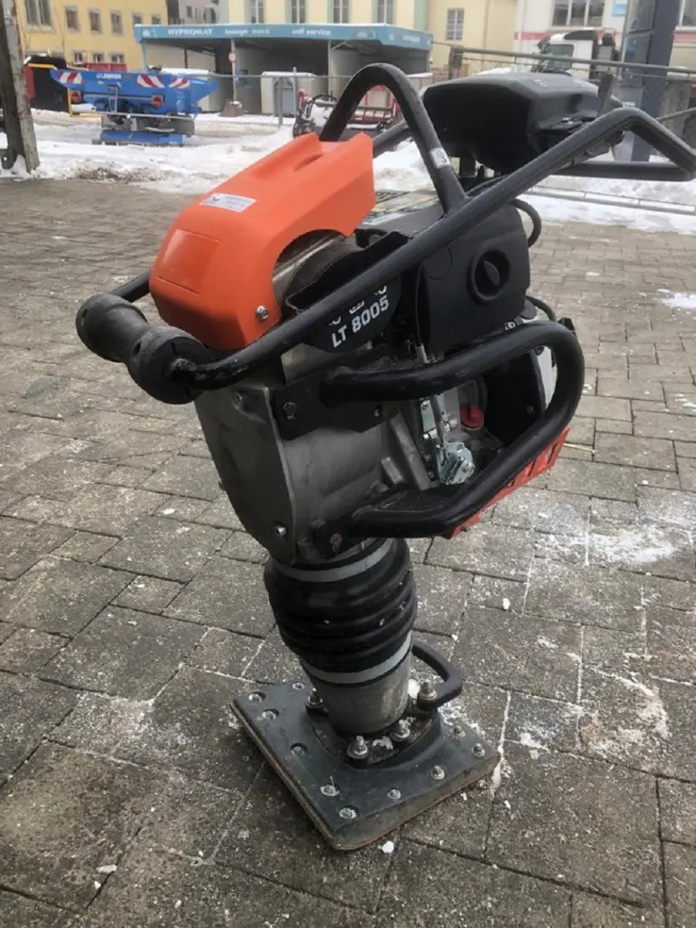 1ecf5dc1-950e-4526-8724-7ea1053f283c-Husqvarna Oliveira (8).jpg