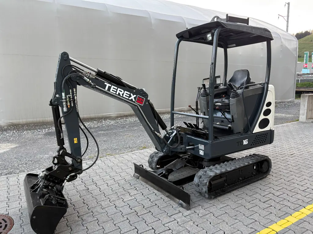 6b30a64a-e611-439d-812e-8d23c70db5cb-Terex HR 1.6 (4).jpg