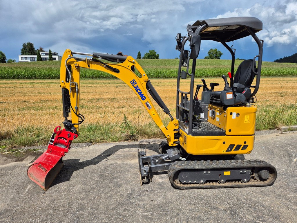 DEMO- 1.9t Bagger XCMG XE19E mit Komplettausrüstung