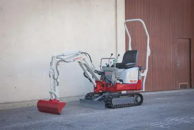 Mini pelle Takeuchi 840kg - 3.52.039