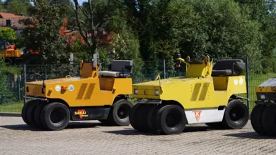 Gummiradwalze SAKAI TS160 gebraucht kaufen