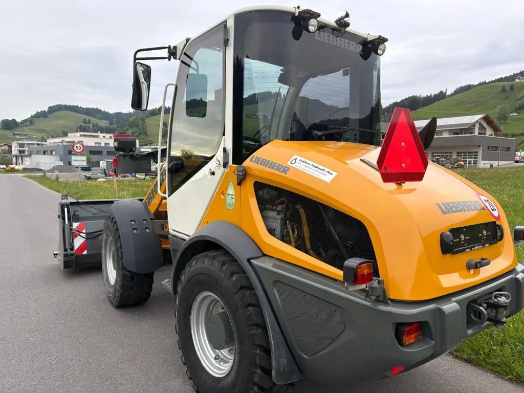2b8a8086-f81b-4871-821b-8d7329d50610-Liebherr L508C Pneulader (5).jpg