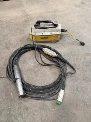 Vibrator, Aussenvibrator, Umformer, Abziehglätter