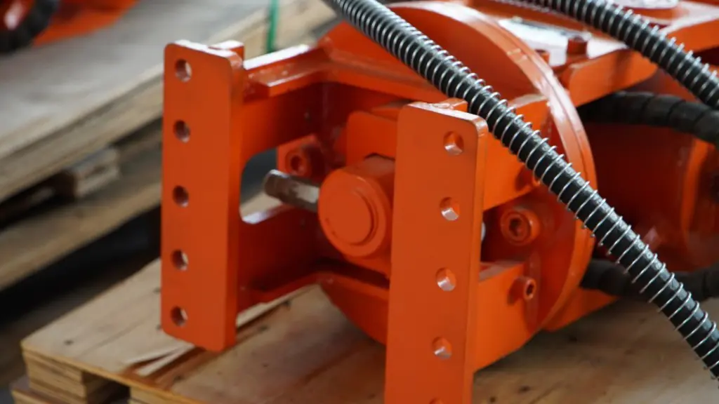 e5ed7772-a637-4ff7-945d-9923cb70ccd6-freidrehende Abbruchschere.jpg