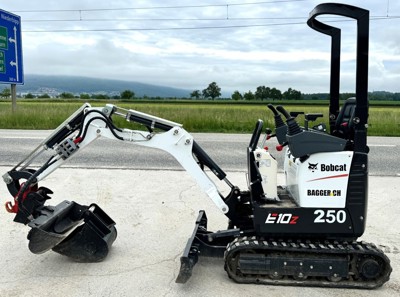 Bagger / Raupenbagger BobCat