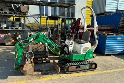 YANMAR Bagger SV08