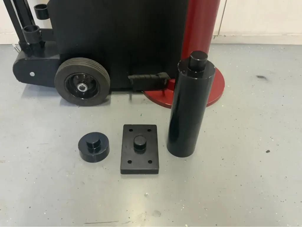 8e032708-cbad-4e86-8341-a5cd6266fdab-11 conv.jpg