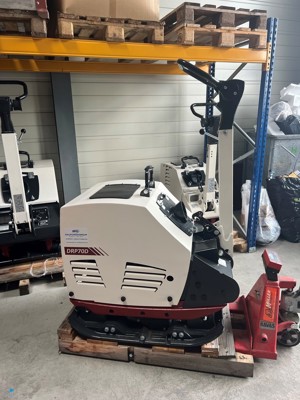 Dynapac Vibrationsplatte DRP 70D