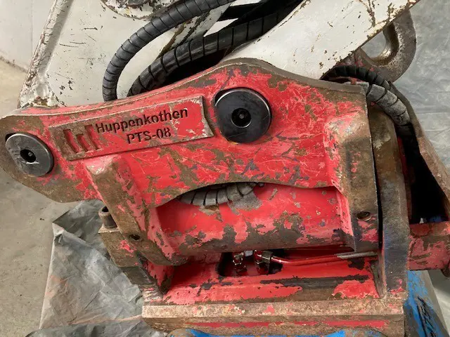 08fd4b05-b723-4049-ba13-7bb31325b735-Takeuchi TB175_16.jpg