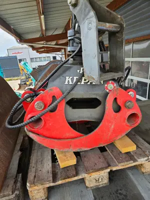 Holzgreifer Krpan Robust 1400mm mit Pendelrotator
