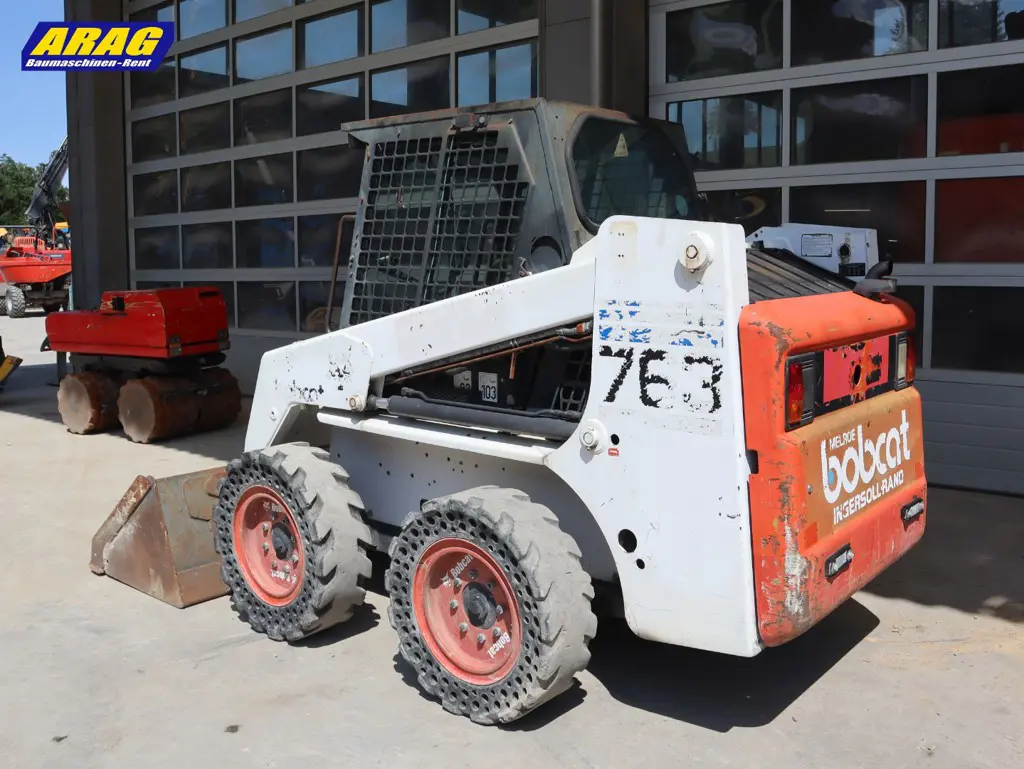 2b22c168-51d3-4b45-bcbc-abcc98caaca5-Bobcat 763H_19003722_02.jpg