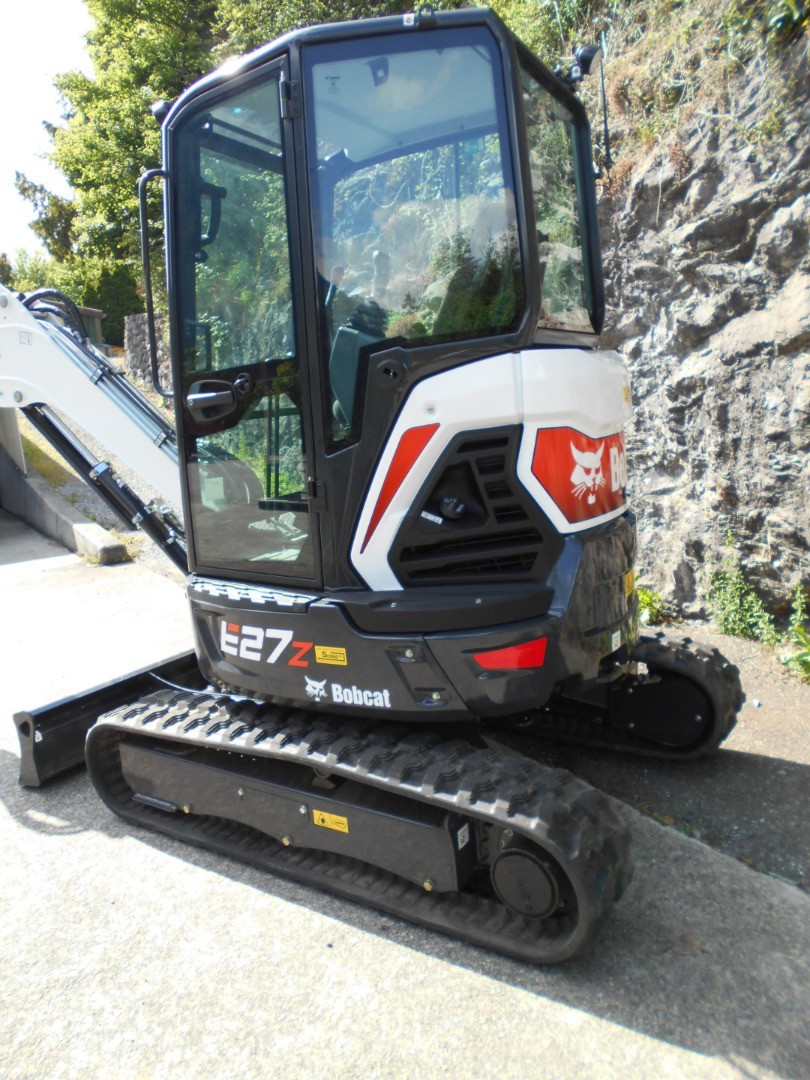 7744b597-f484-436c-9e4d-f3fdd94084d3-