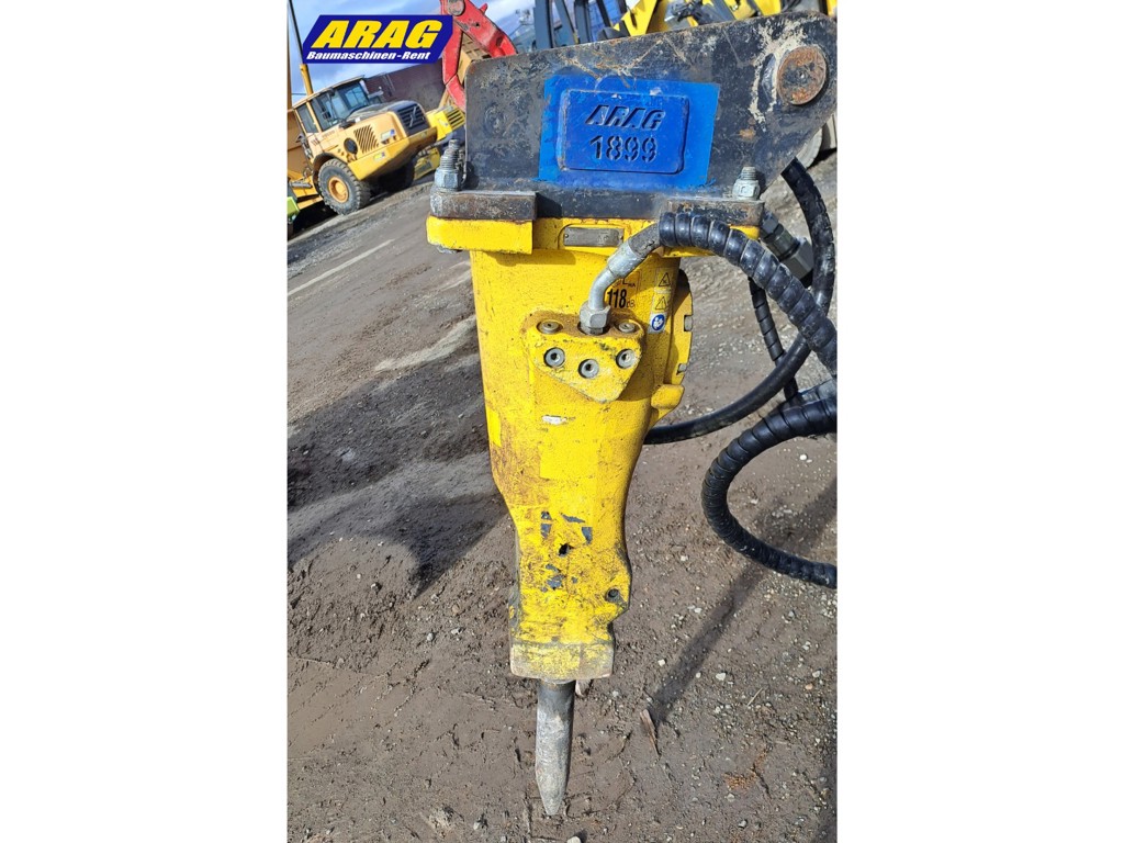 1710a6d4-efd2-4668-9c6b-e69a33331c65-Epiroc SB202_0000002607_02.jpg