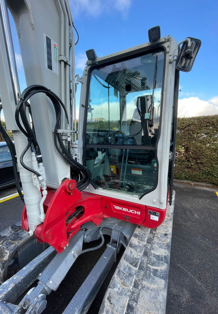 f278ac9d-3a9b-4c9a-b212-864100f63c73-WhatsApp Bild 2025-11-18 um 10.jpg