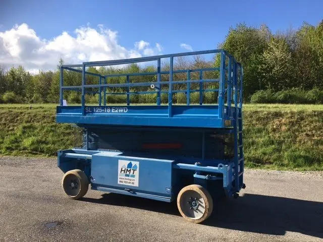 Elektro-Scherenbühne Liftlux SL 125-18 E2WD