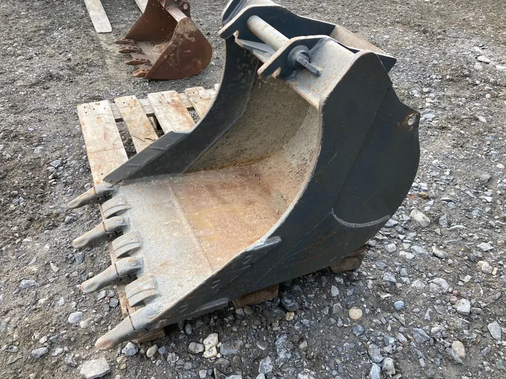 16ce9a15-ffb1-417e-83b1-81677776974d-Grablöffel CanginiBenne AR50, 60cm, 222,40 (1).jpg