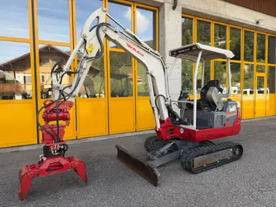 Takeuchi TB 219 mit 933h !