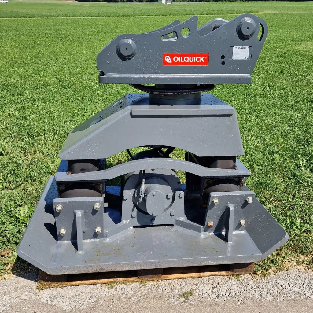 Verdichter, Rammax, Rüttelplatte, Bagger
