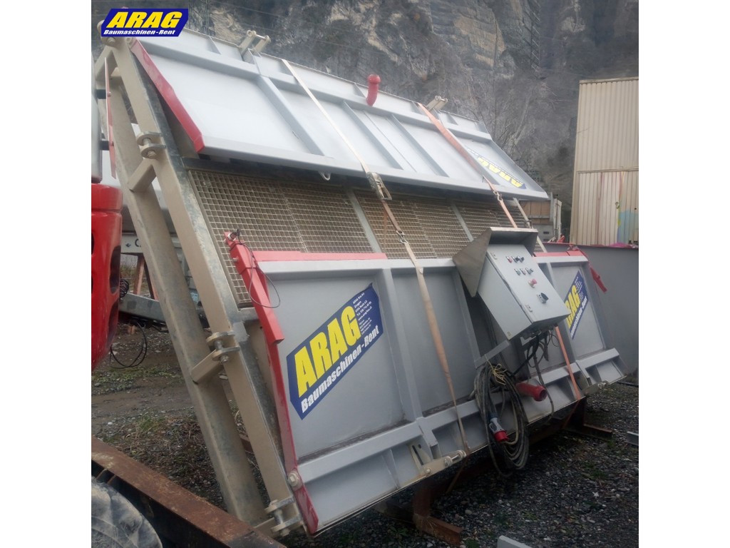 0f0521ee-faf0-4117-b99f-221e88b3f930-radwaschanlage zusammengelegt.jpg