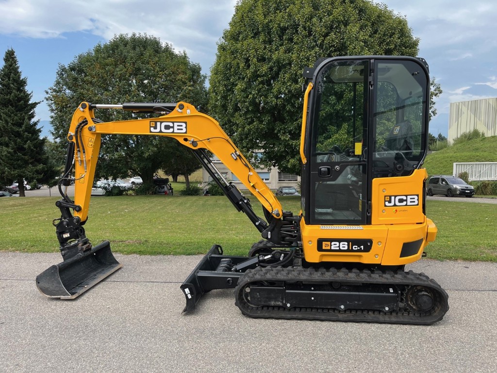 48490f67-9251-402e-9224-b94ca4d50061-26C-1 1.jpg