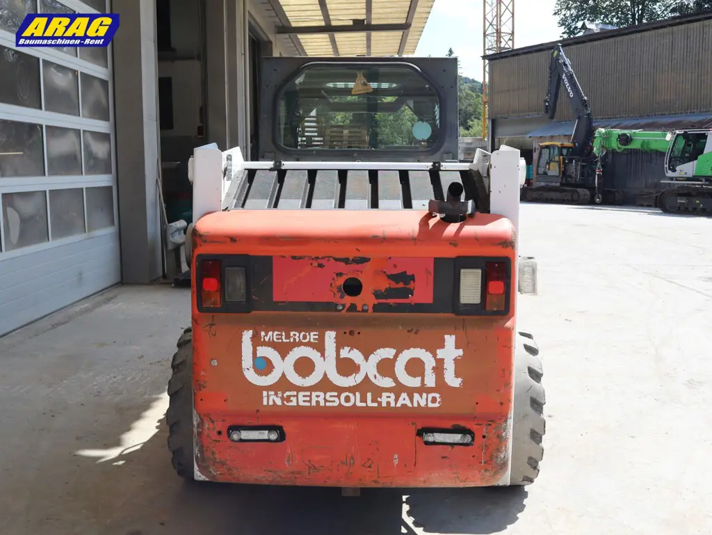 f6d4e456-948c-47be-8127-c23a186798bf-Bobcat 763H_19003722_09.jpg