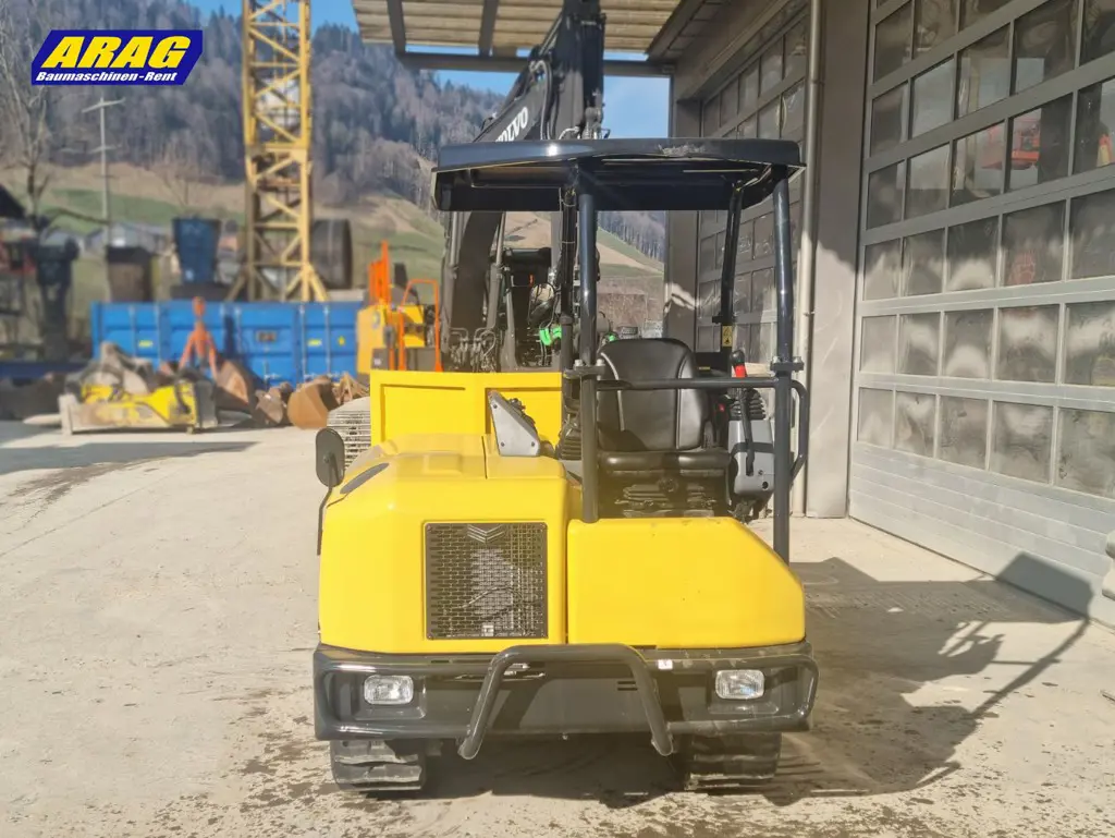 329b8a69-3537-4324-b94e-eafd11b95ee3-Yanmar_C30_0000002504_6 Kopie.jpg