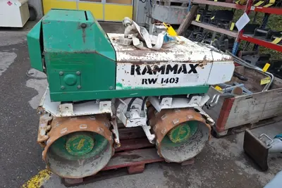 RAMMAX Grabenwalze RW 1403